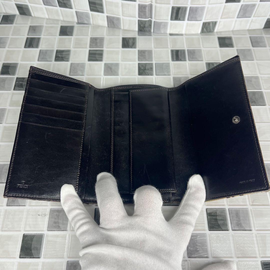 美品 FENDI フェンディ 財布 三つ折り財布