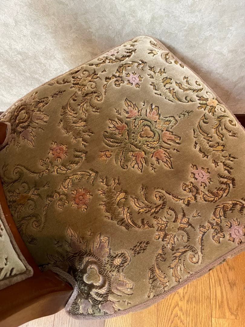 マルニ家具　クラシック ベージュ ファブリック ダイニングチェア　①