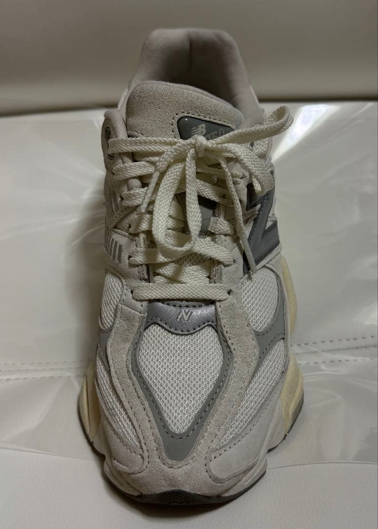 newbalance U9060 24cm ホワイト