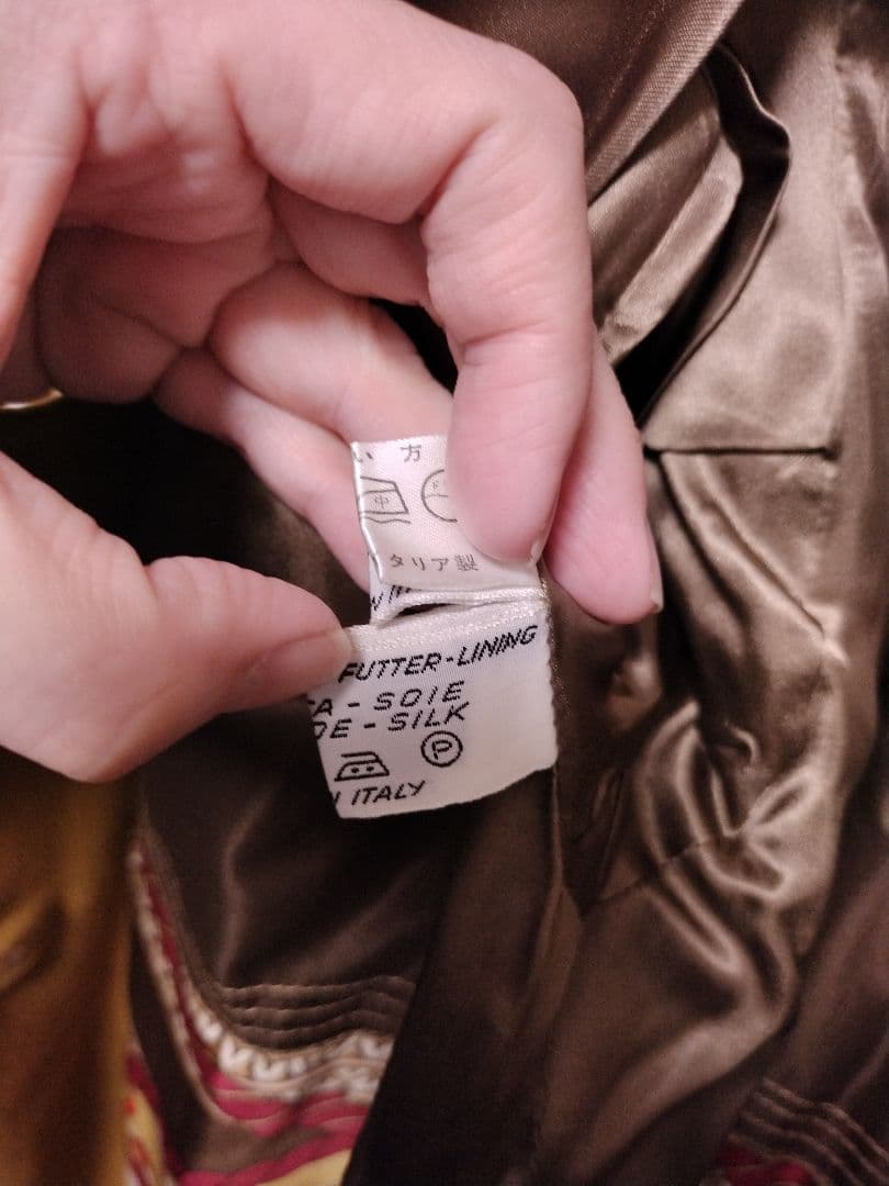 Samさん■ヘルノ★定価20万円程度★綺麗★高級ロングコート