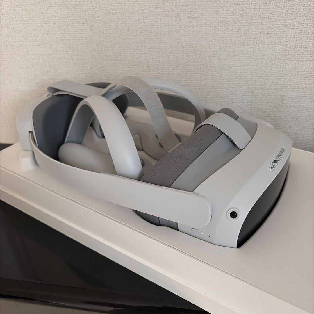 PICO4 VRヘッドセット