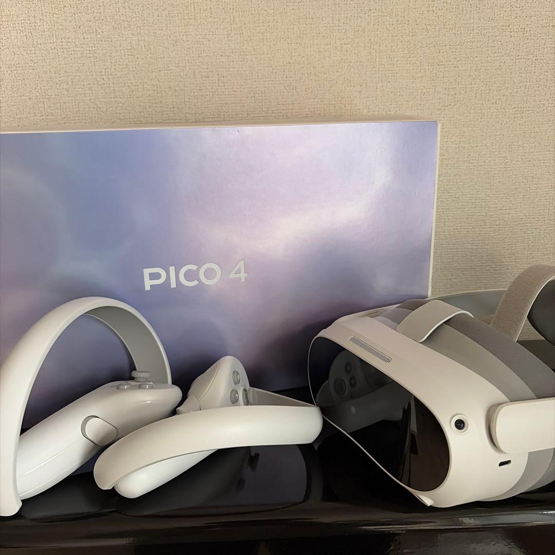 PICO4 VRヘッドセット