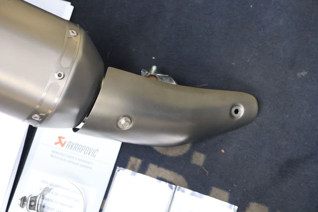 NINJA250 400 Z250 アクラポビッチスリップオンマフラー18〜