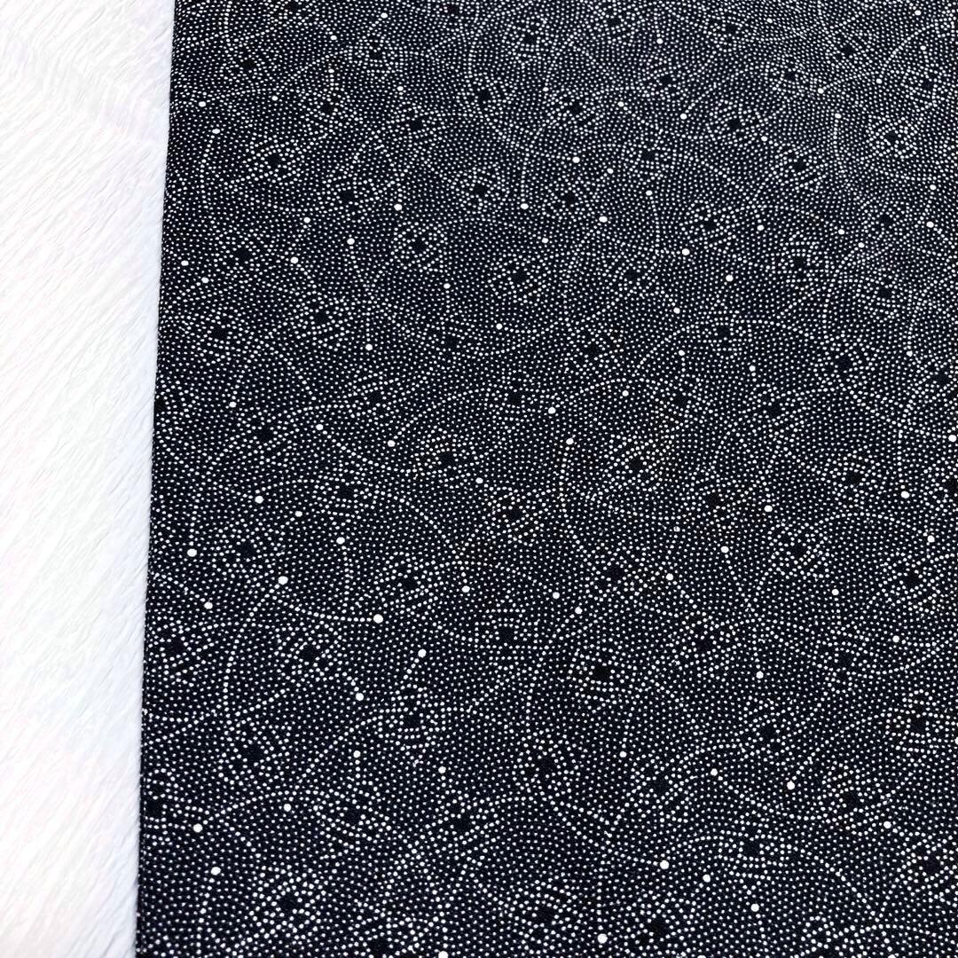 【美品✨】洗える着物　小紋　黒色　弥次郎兵衛文様　トールサイズ　小桜柄　袷　G1