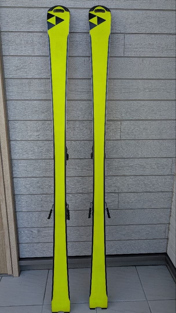 ブ*ド様 2021 FISCHER RC4 SL 競技用スキー　165センチ