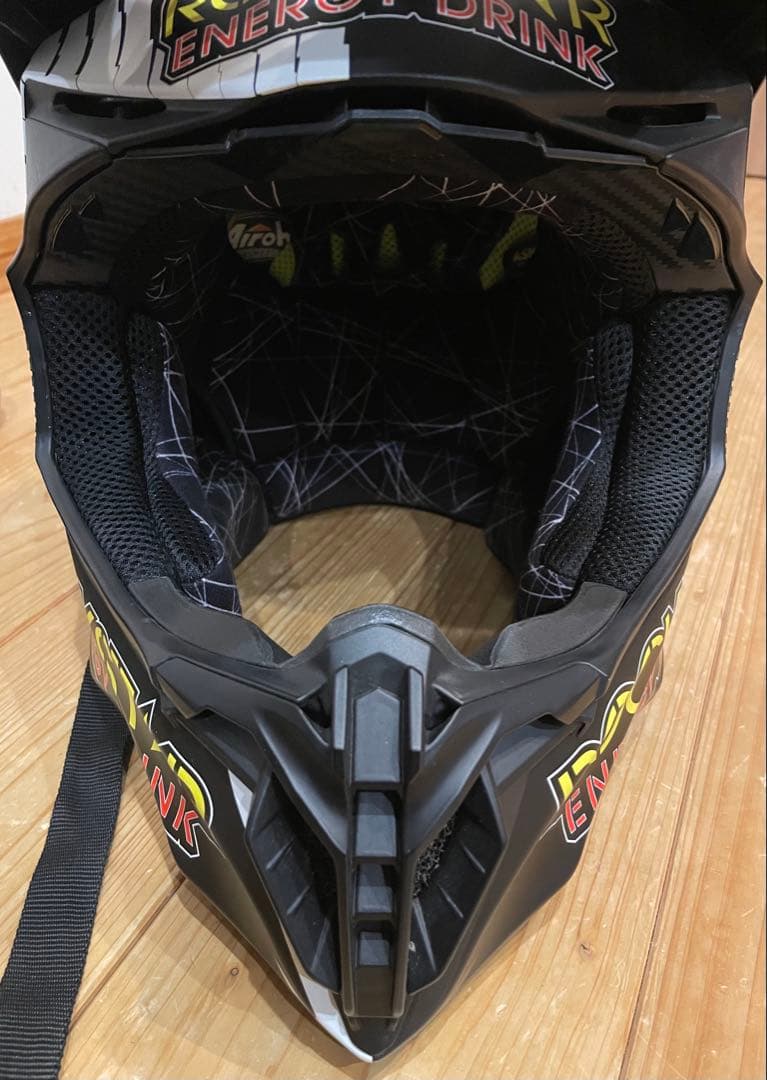 Airoh Twist 2.0 ロックスター　Lサイズ