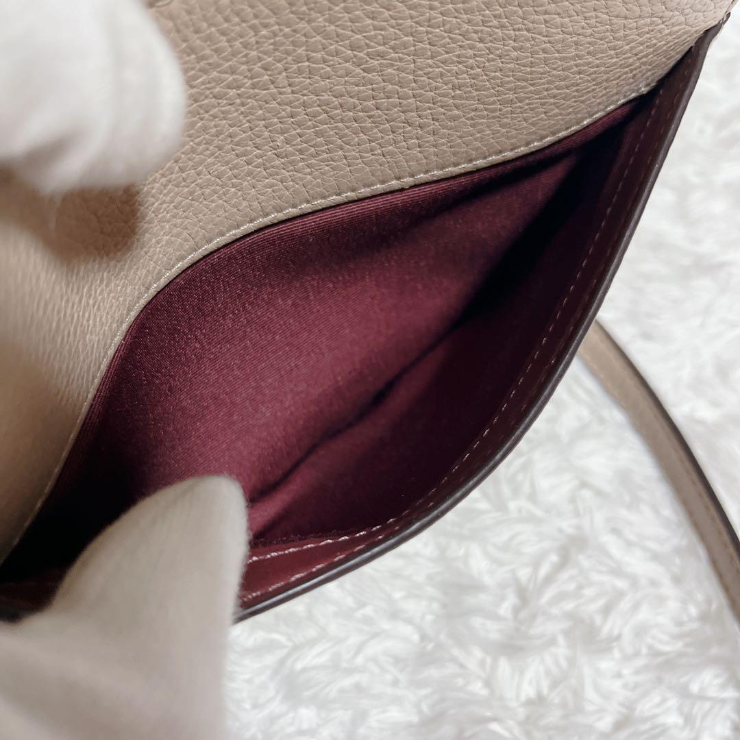 極美品✨COACH カメラバッグ ショルダーバッグ クロスボディ　ベージュ