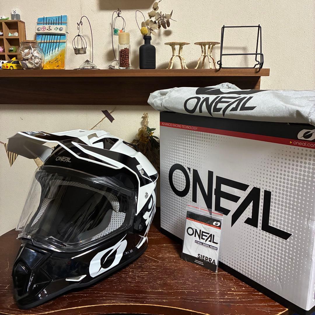 最終値下げONEAL SIERRA HELMET P ブラック・ホワイト M