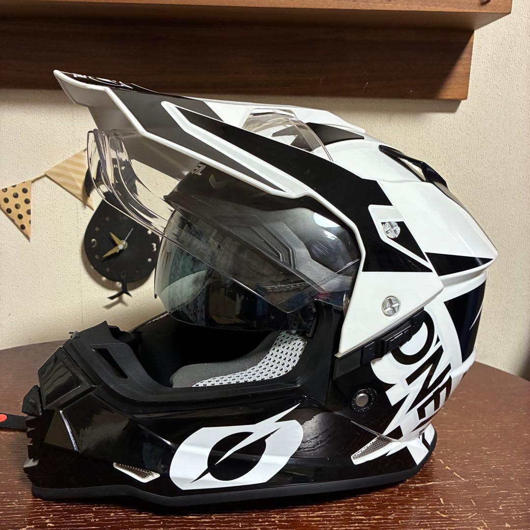 最終値下げONEAL SIERRA HELMET P ブラック・ホワイト M