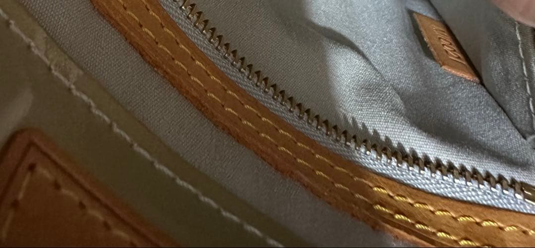 Louis Vuitton グリーン トートバッグ