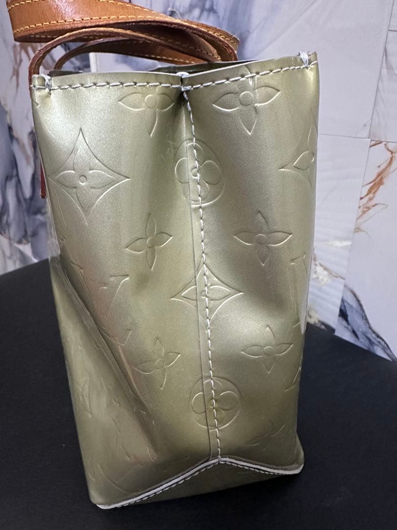 Louis Vuitton グリーン トートバッグ