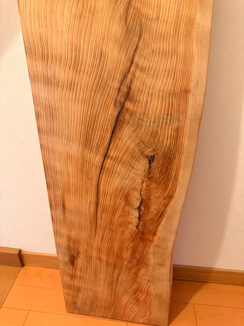 天然杉の一枚板極上木目サイドテーブルやベンチ、ラックなどに蜜蝋クリーム仕上げ