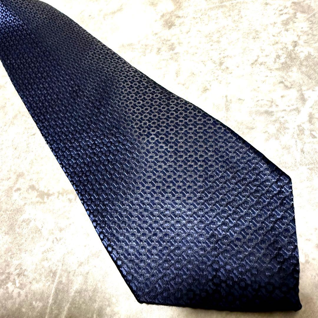 【✨極美品✨】FENDI フェンディ ネクタイ ダークネイビー ジャガード 光沢
