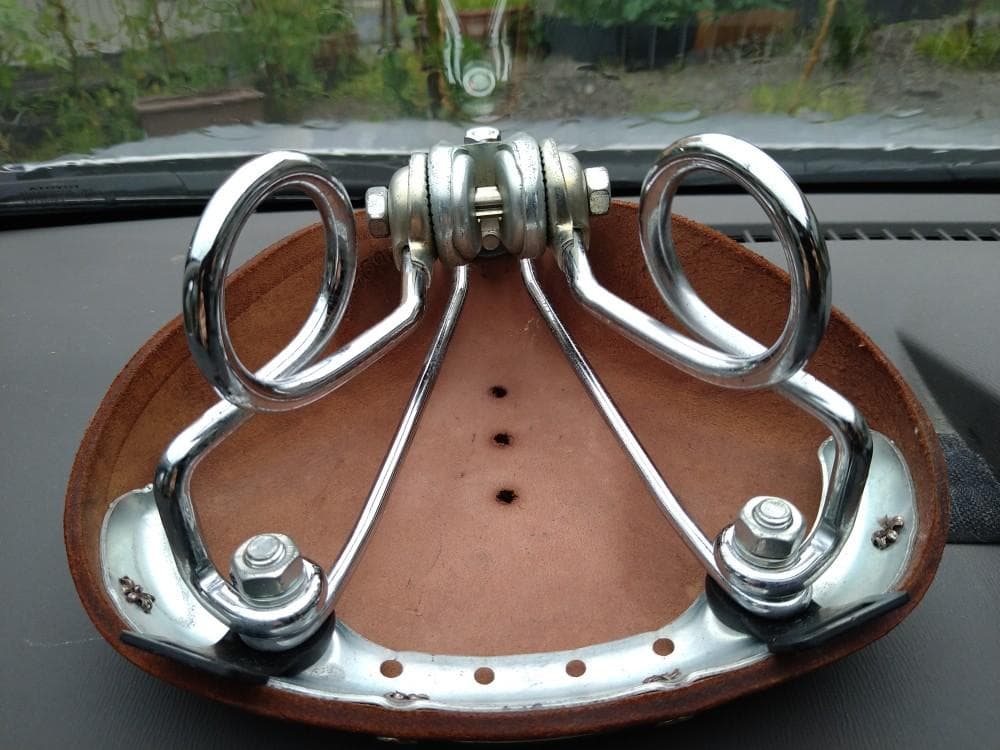 1日限定価格★Lepper 本革 サドル　レッパー レザー