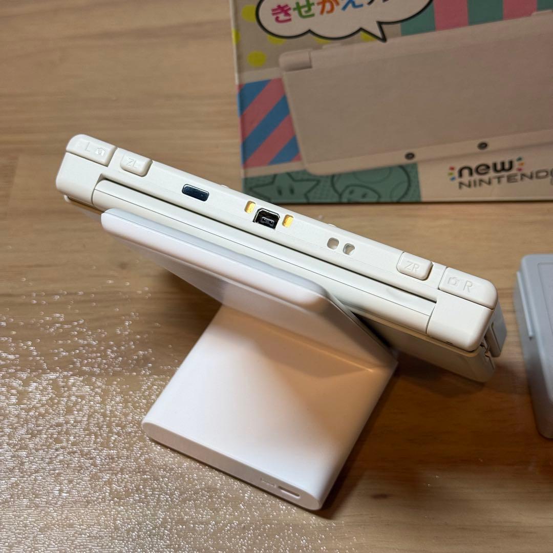 5-269 Newニンテンドー3DS ホワイト 箱付き