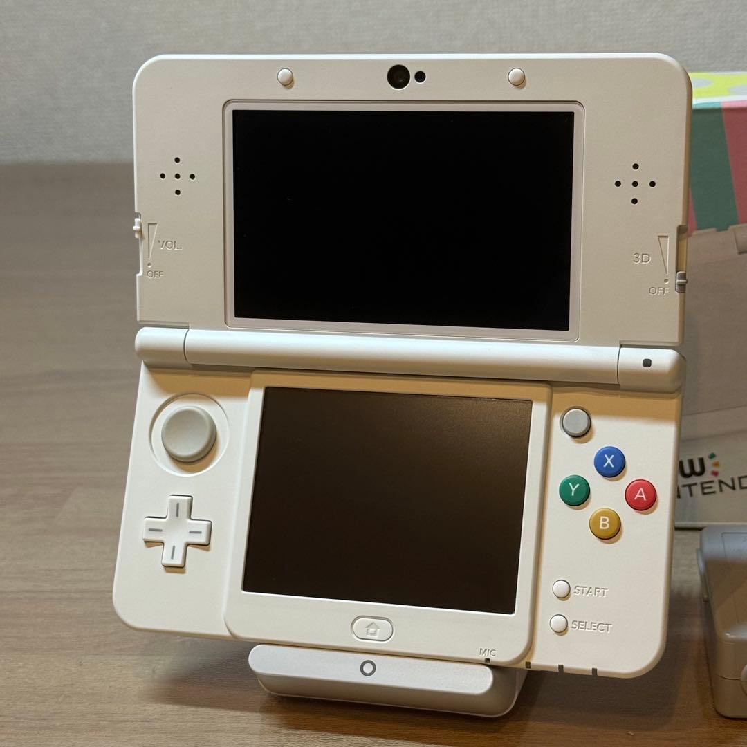 5-269 Newニンテンドー3DS ホワイト 箱付き
