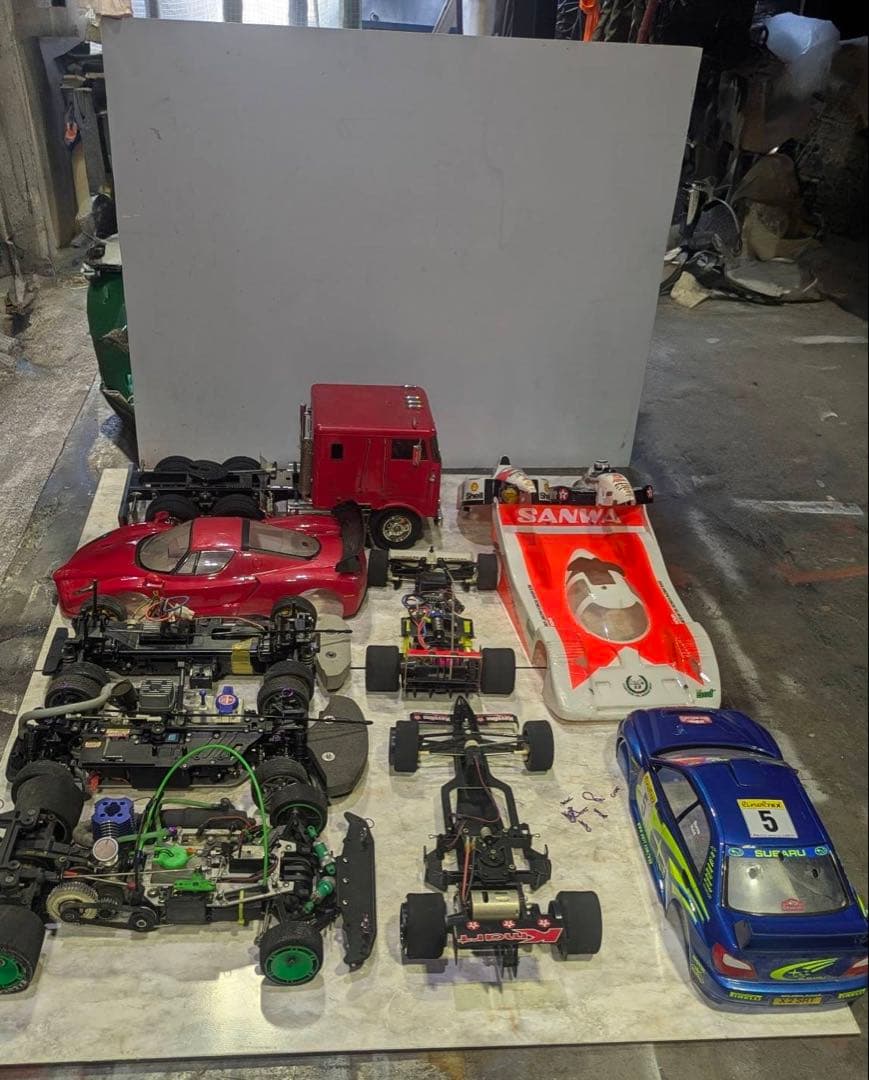 桜さま専用ラジコンカーセット エンジン搭載一部あり※ジャンク品