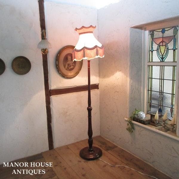 イギリス アンティーク 家具 フロアスタンド フロアライト 店舗什器 6868d