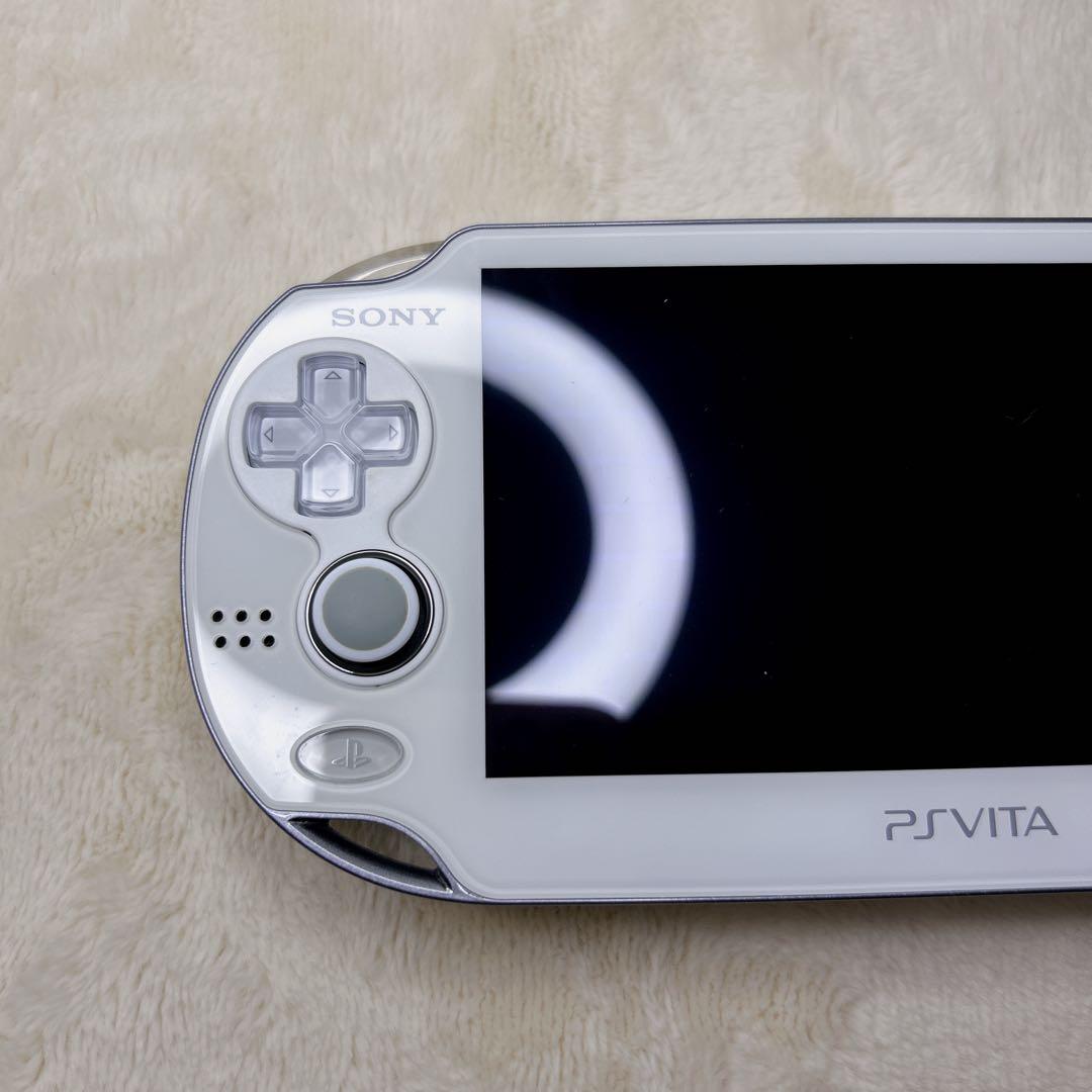 【極美品】希少色 PSVITA PCH-1100 クリスタル・ホワイト