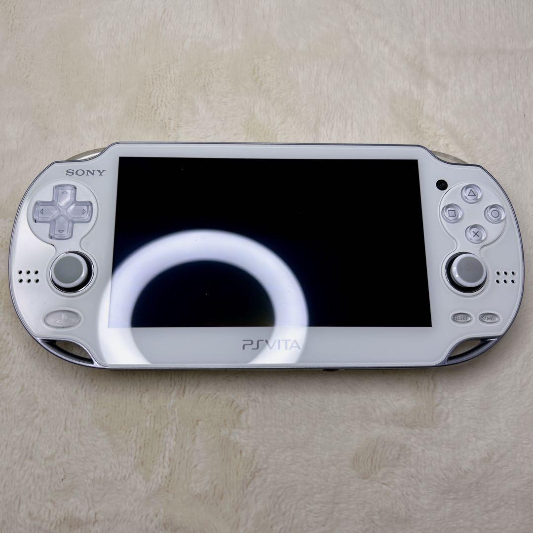 【極美品】希少色 PSVITA PCH-1100 クリスタル・ホワイト