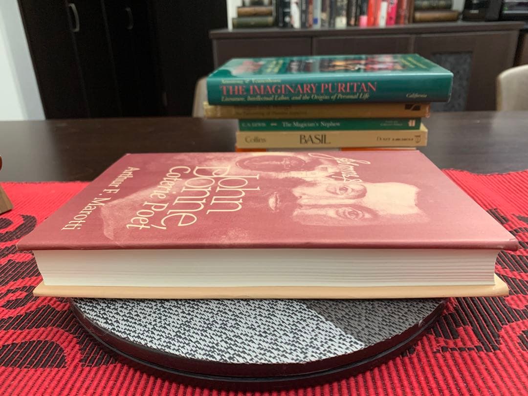 希少　John Donne, Coterie Poet