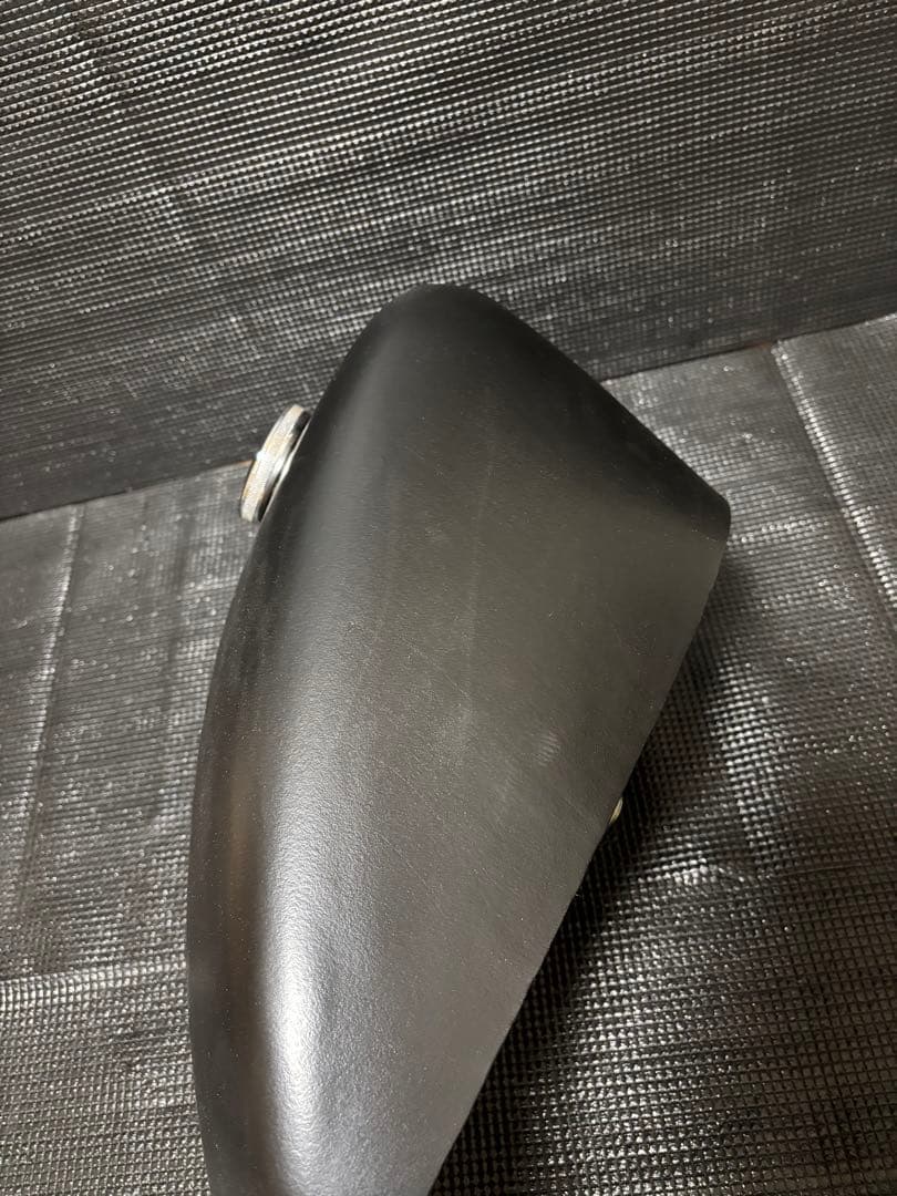 ハーレー スポーツスター タンク スポタン