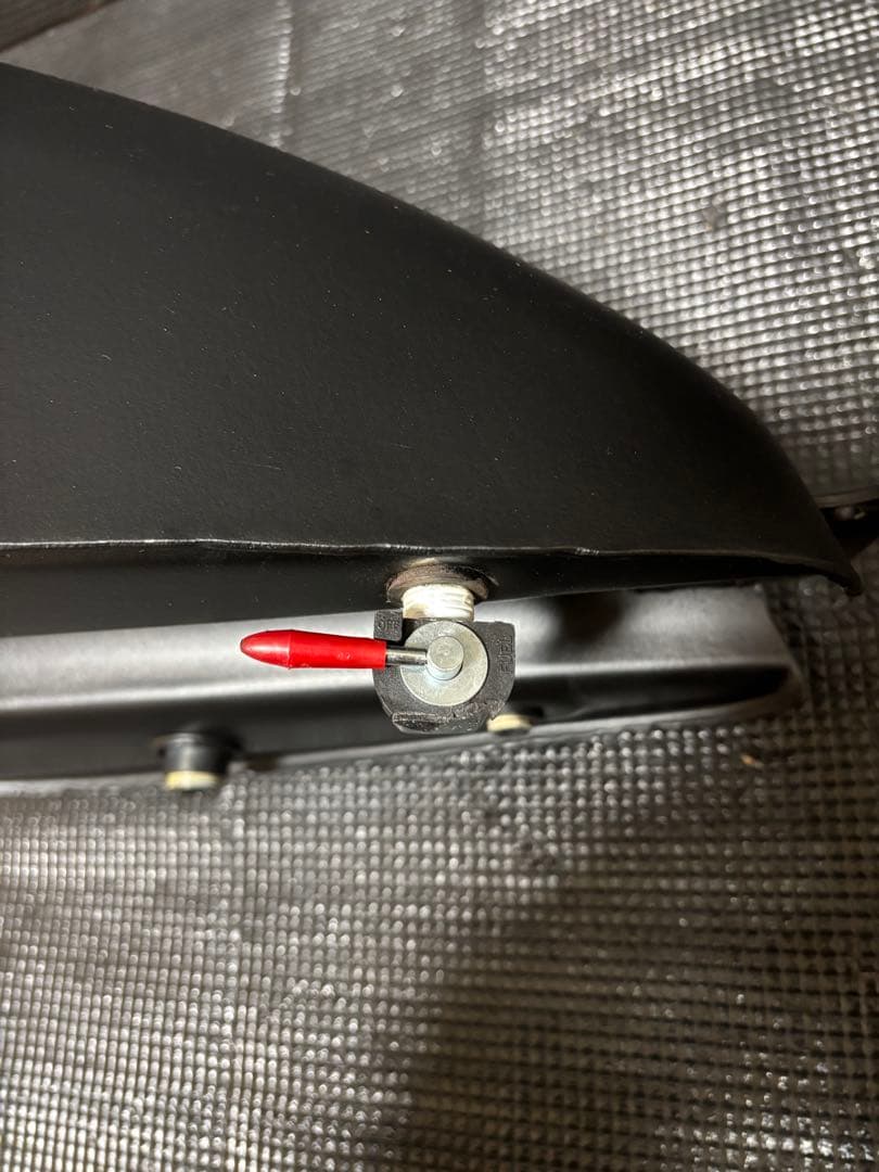 ハーレー スポーツスター タンク スポタン