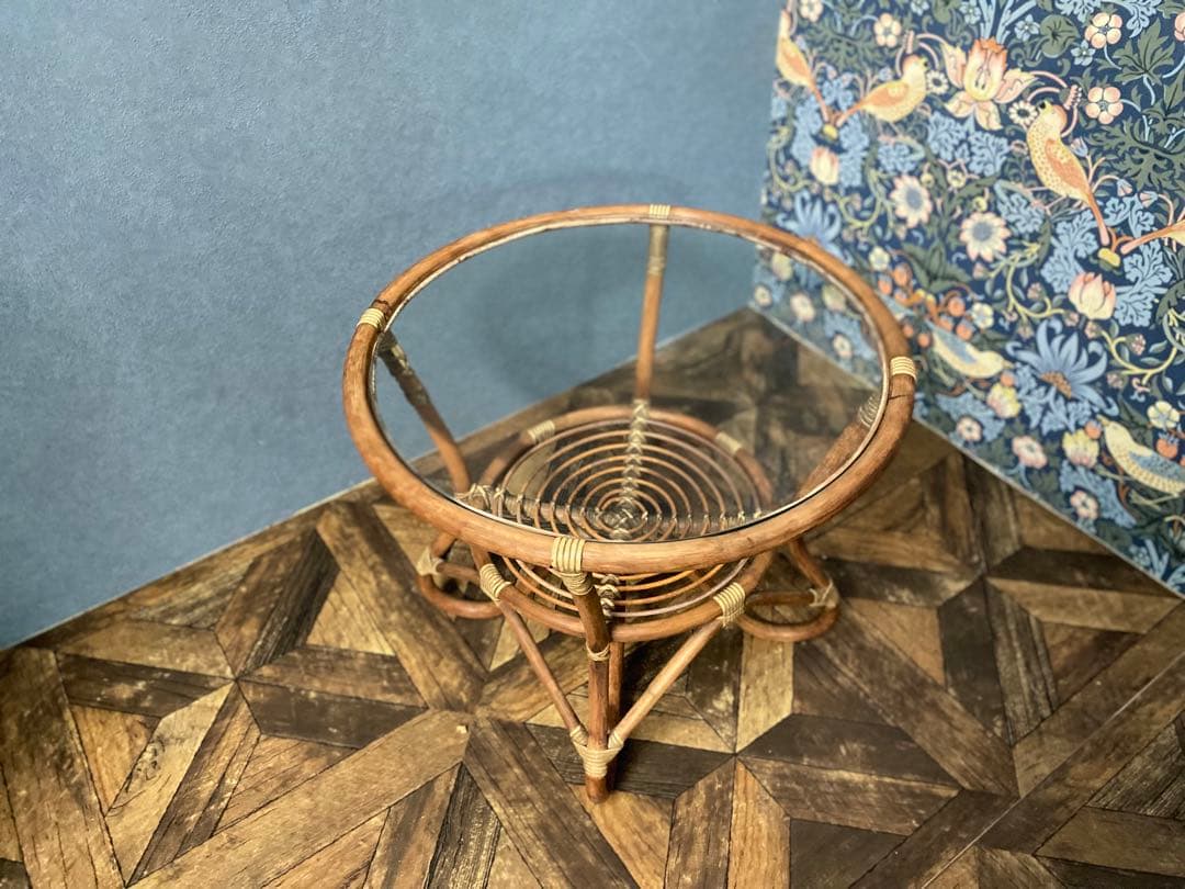 ラタン ガラステーブル 昭和レトロ 当時物 籐 インテリア アンティーク 丸