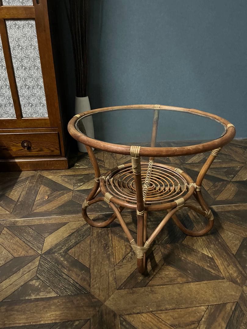 ラタン ガラステーブル 昭和レトロ 当時物 籐 インテリア アンティーク 丸