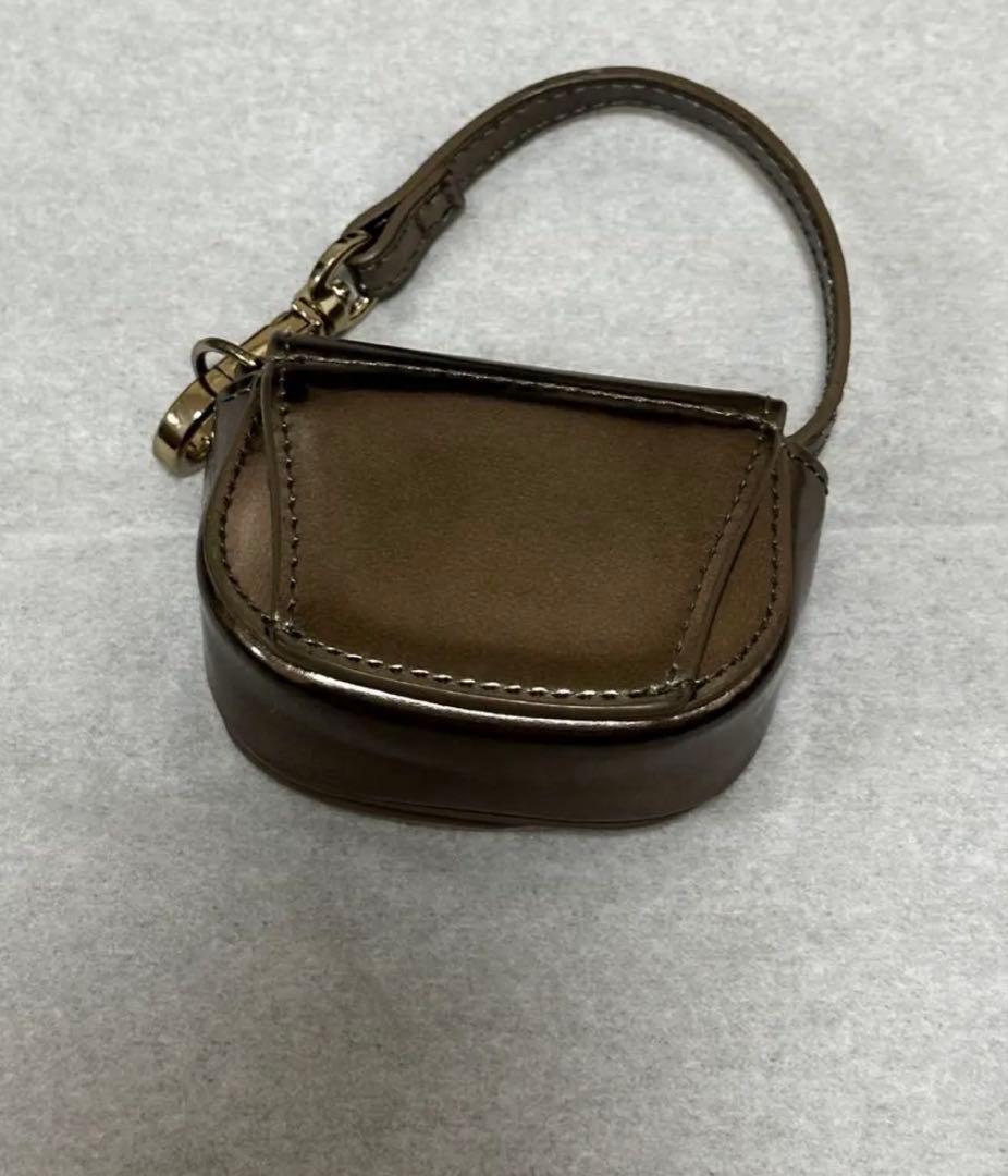 ゆ*》様 DIESEL シルバー ケース・小銭入れ　AirPodsケース