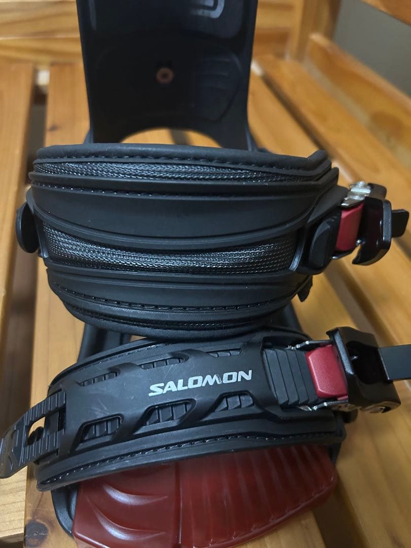 SALOMON スノーボード　ビンディング Mサイズ