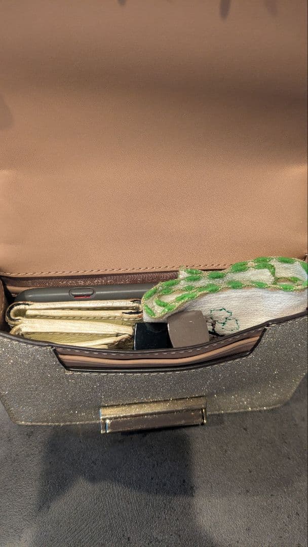 kate spade シルバー ラメ バッグ