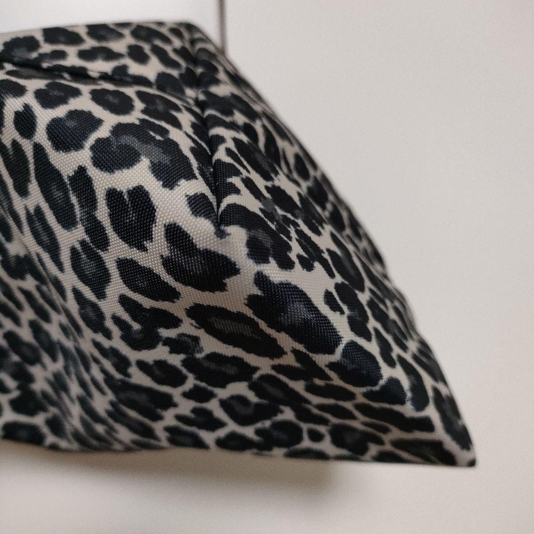 エルベシャプリエ ナイロン舟型ショルダーバッグS パンサーブラン レオパ