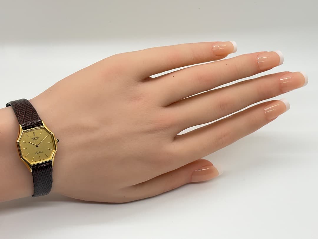 【新品電池】セイコー エクセリーヌ ゴールド 8420-5430 ヴィンテージ