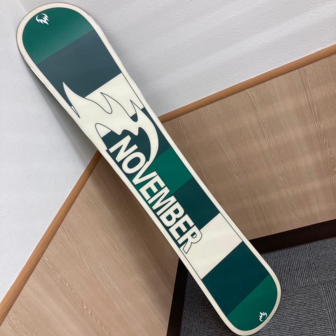 美品✨NOVEMBER ART OF TRICK 142cm スノーボード⭐︎