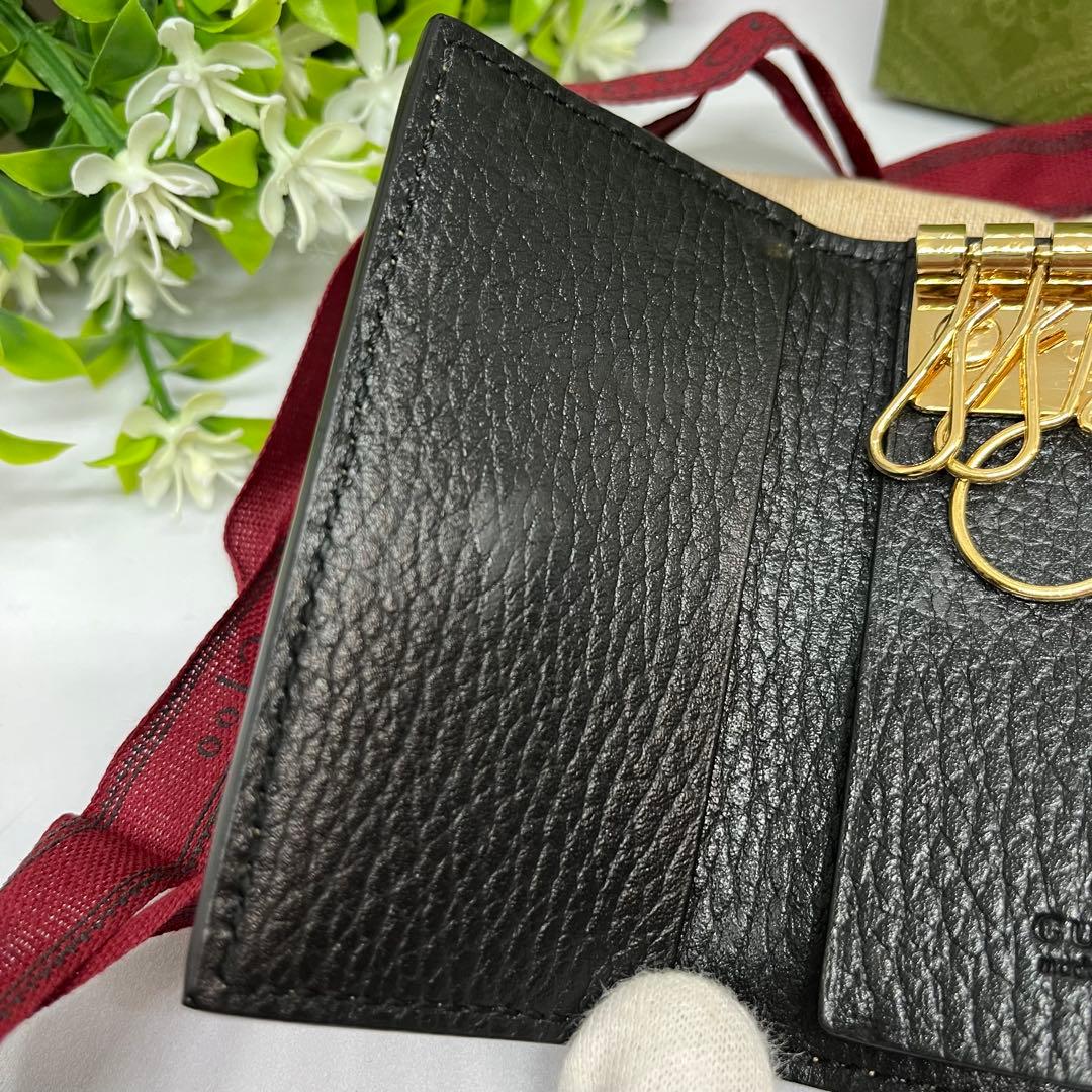 美品 GUCCI GGマーモント レザー 6連 キーケース 付属品あり