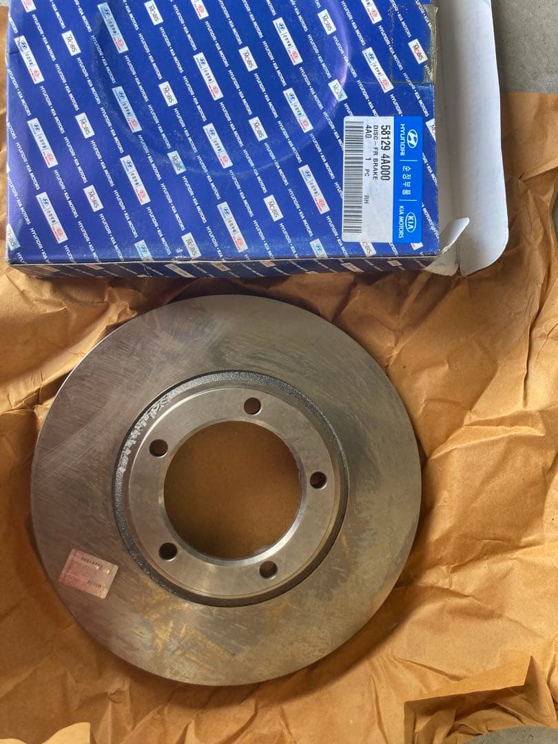 JB490S ヒュンダイキャンピングカー　　ブレーキパッド　ディスクローター2枚