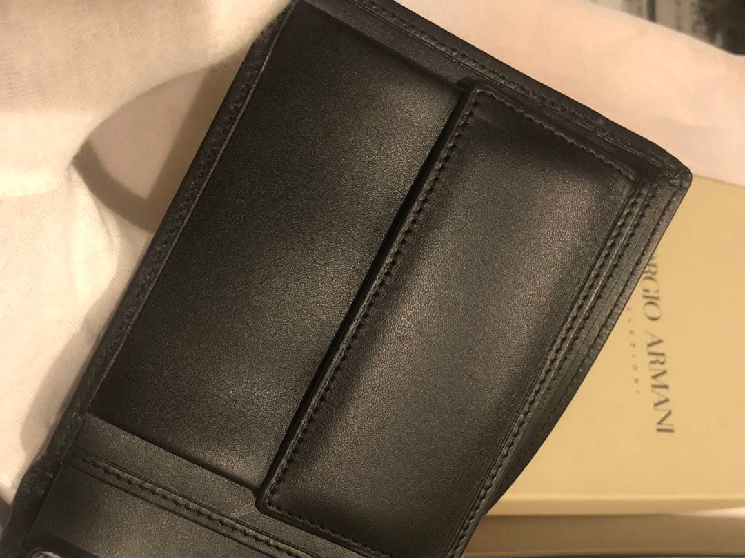 美品　Giorgio Armani 二つ折り財布 黒 箱付き