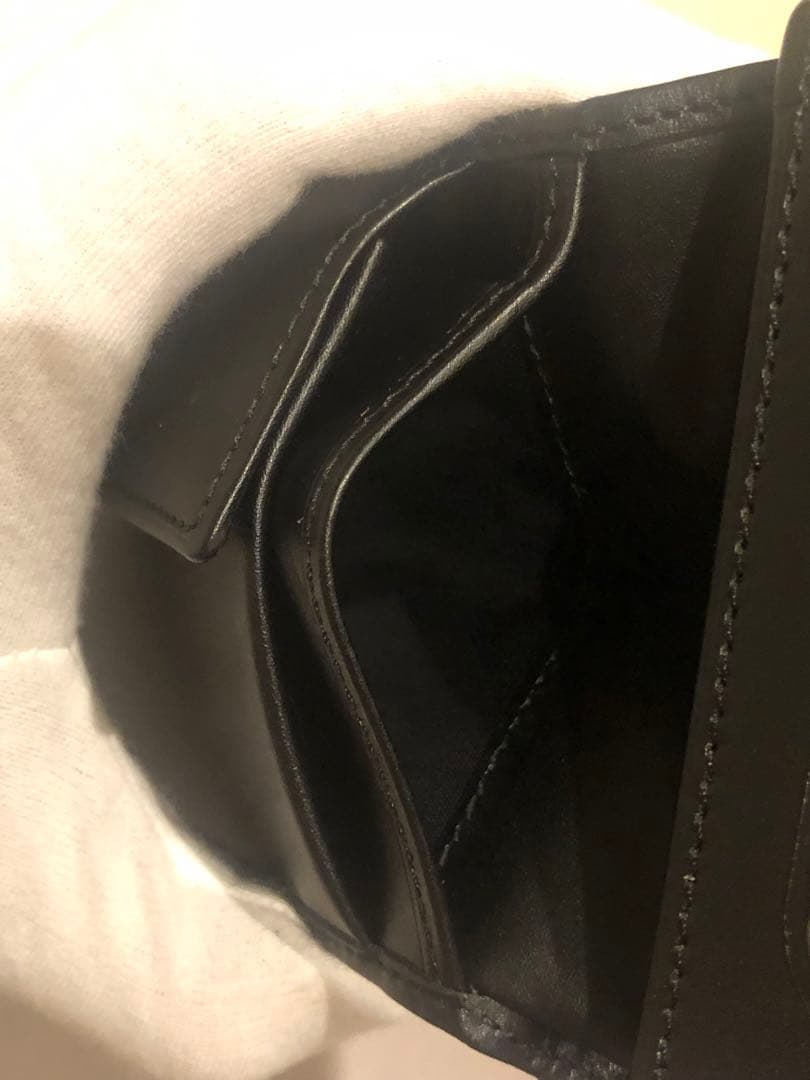 美品　Giorgio Armani 二つ折り財布 黒 箱付き