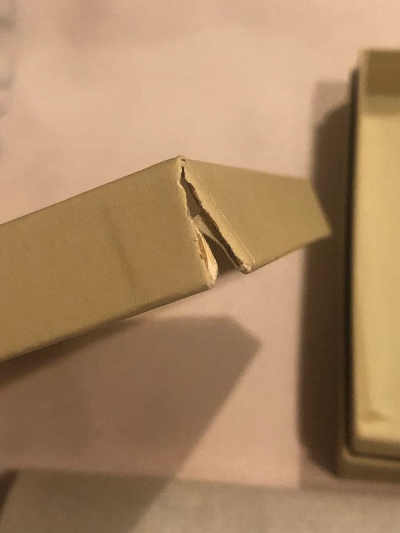 美品　Giorgio Armani 二つ折り財布 黒 箱付き