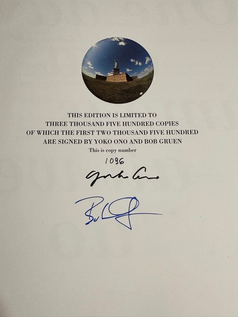 【限定豪華本・直筆サイン入】Sometime In NEW YORK CITY