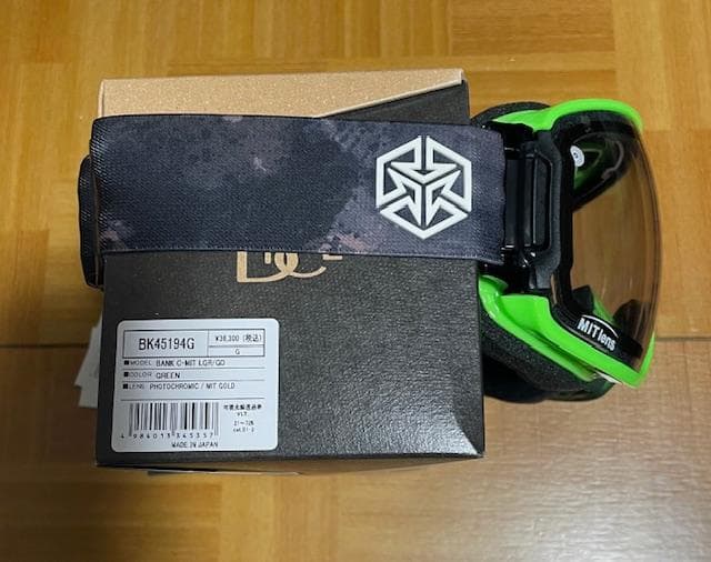 DICE新品BANKゴーグル 調光MITグリーン人気モデル 32%OFFダイス