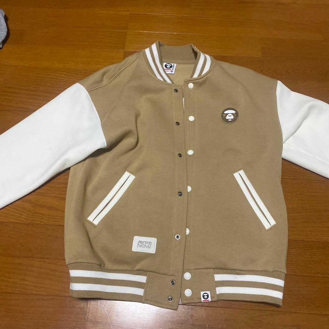 エイプスタジャン