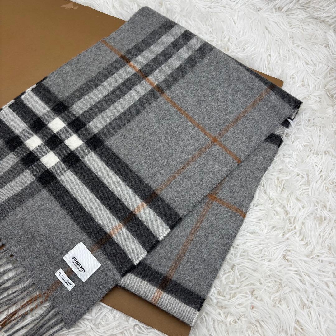 BURBERRY　バーバリー　マフラー　カシミア100%　未使用保管品