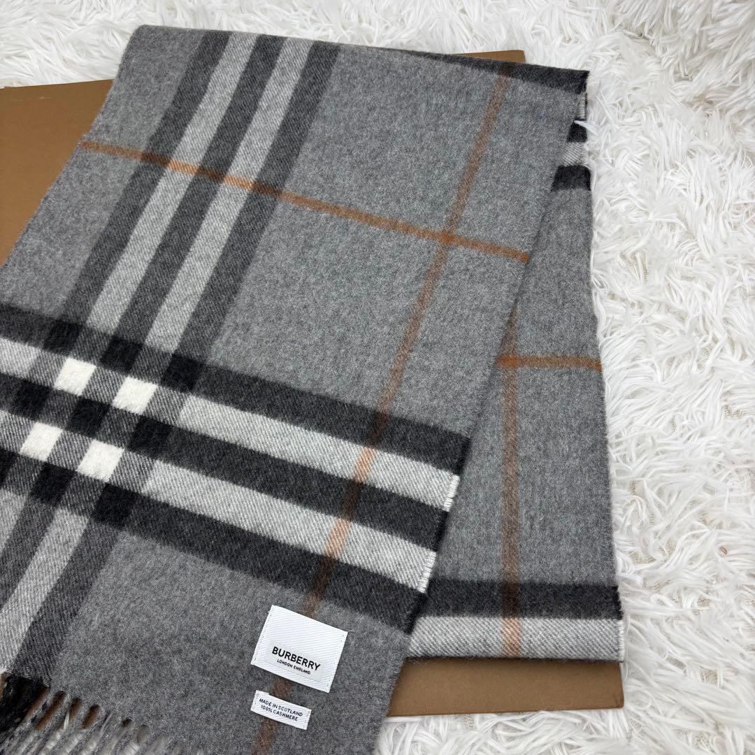 BURBERRY　バーバリー　マフラー　カシミア100%　未使用保管品
