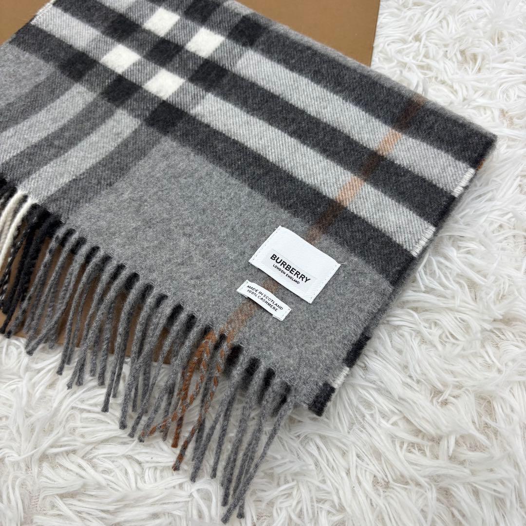 BURBERRY　バーバリー　マフラー　カシミア100%　未使用保管品
