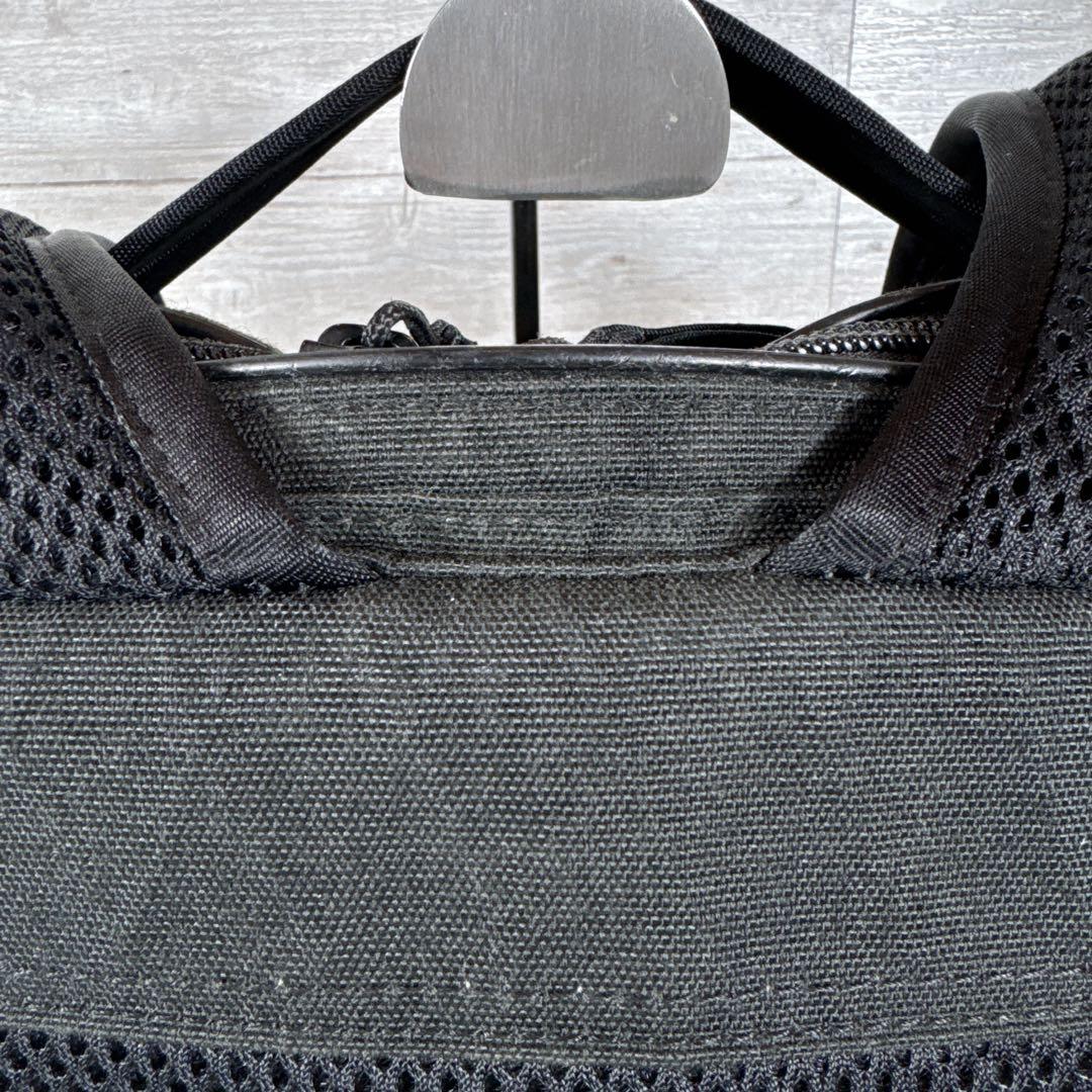 ポーター　デイパック　通勤バック　リュック　深緑系　HYBRID DAYPACK