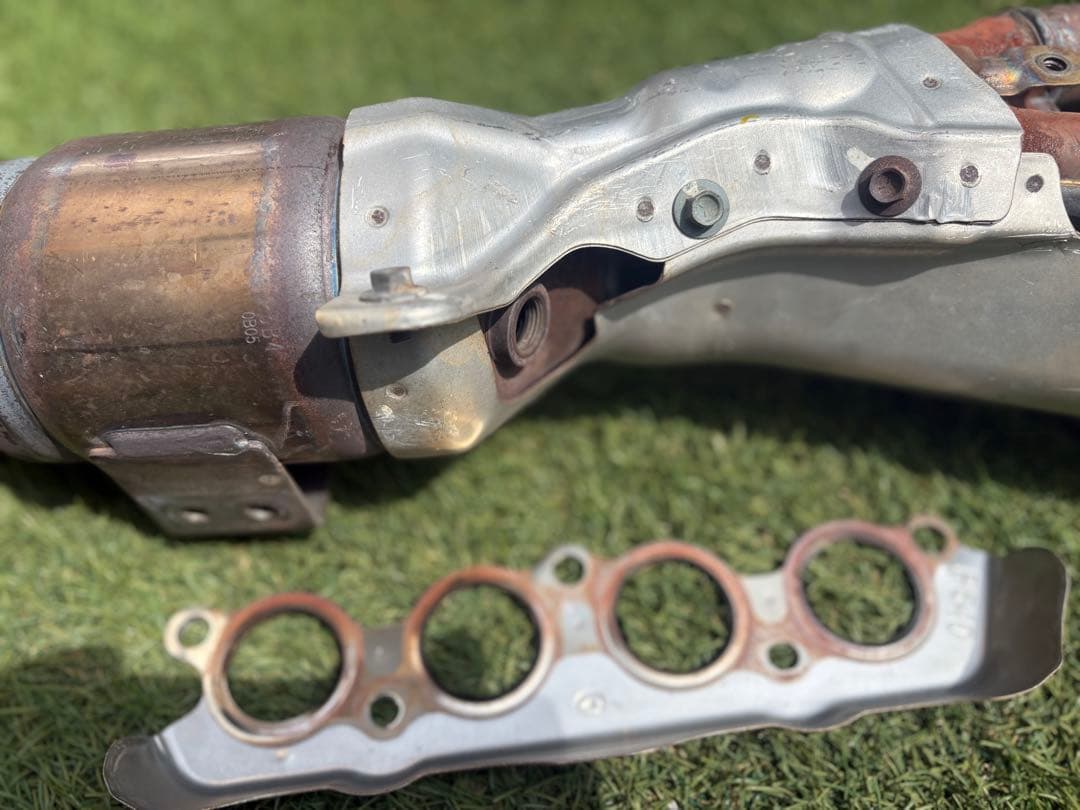 NDロードスター 純正エキマニ