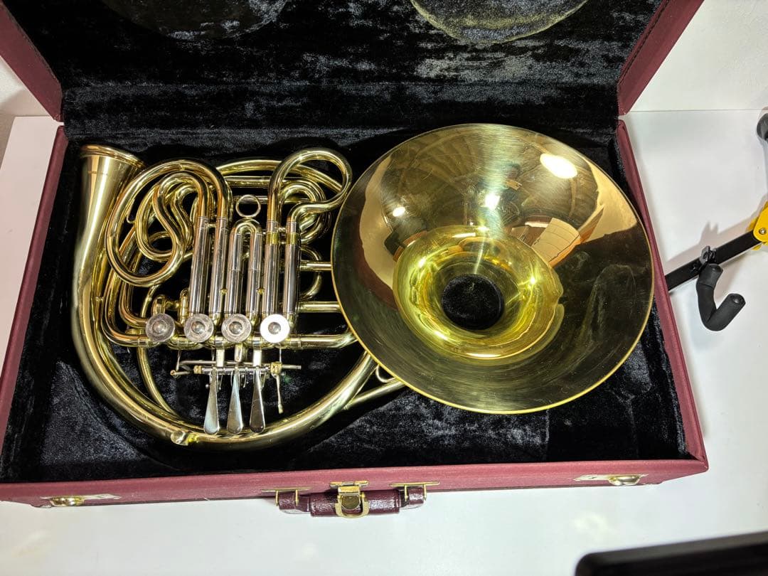 フレンチホルン