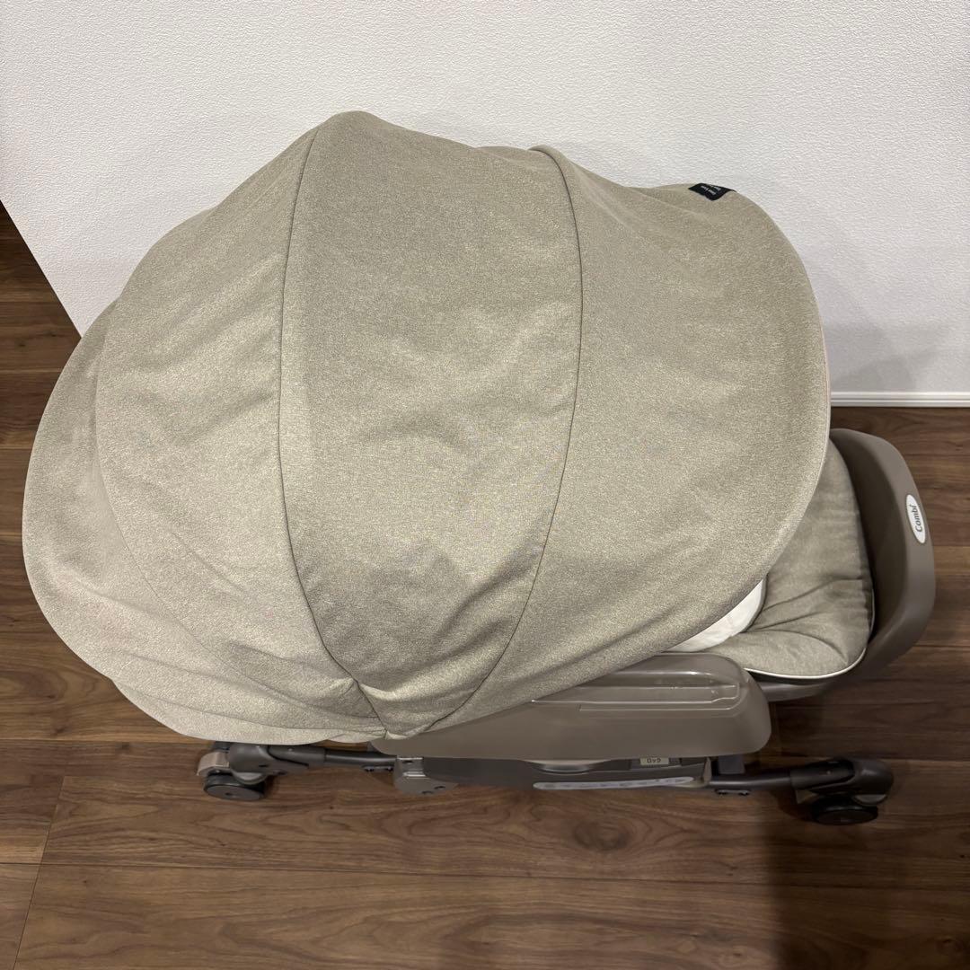 【極美品】コンビ ネムリラ AUTO SWING BEDi EG